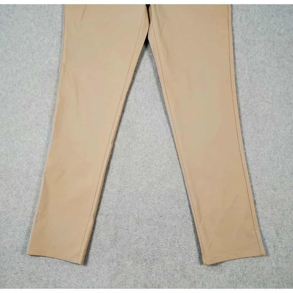 Vuori Cascade Tech Pants Mens 33X33 Beige Performance Trousers V427 NWOT sample